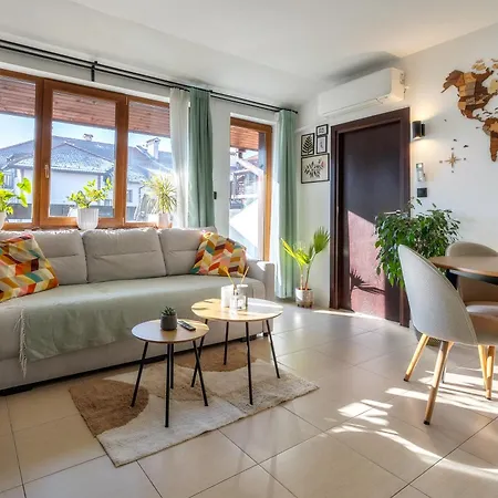 The Snowmad Nest - Valentina Heights, 8 Min From The Gondola Bansko